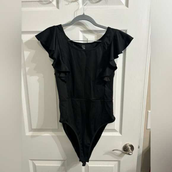 Black Ruffle Bodysuit New Never worn! Perfect for Business Casual look. Large - Picture 1 of 2